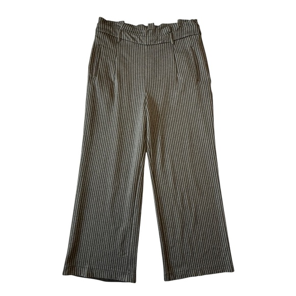 Ci Sono Wide Leg Black / White Pinstripe Side Zip Ruffle Waist Pant. LG #1407 - Picture 1 of 8